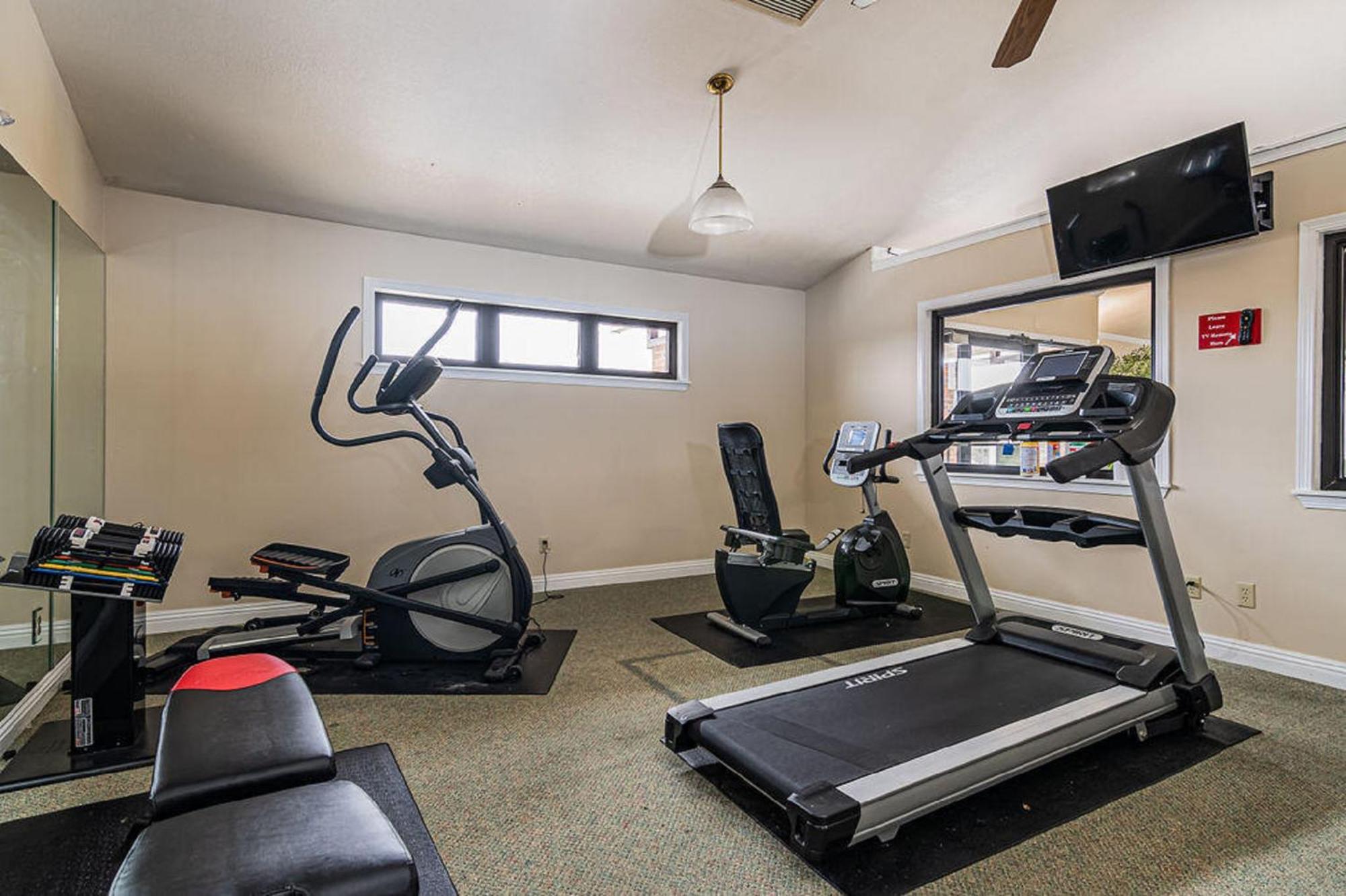 Luxury Condos At Thousand Hills - Heart Of Branson - Beautifully Remodeled - Spacious And Affordable 객실 사진
