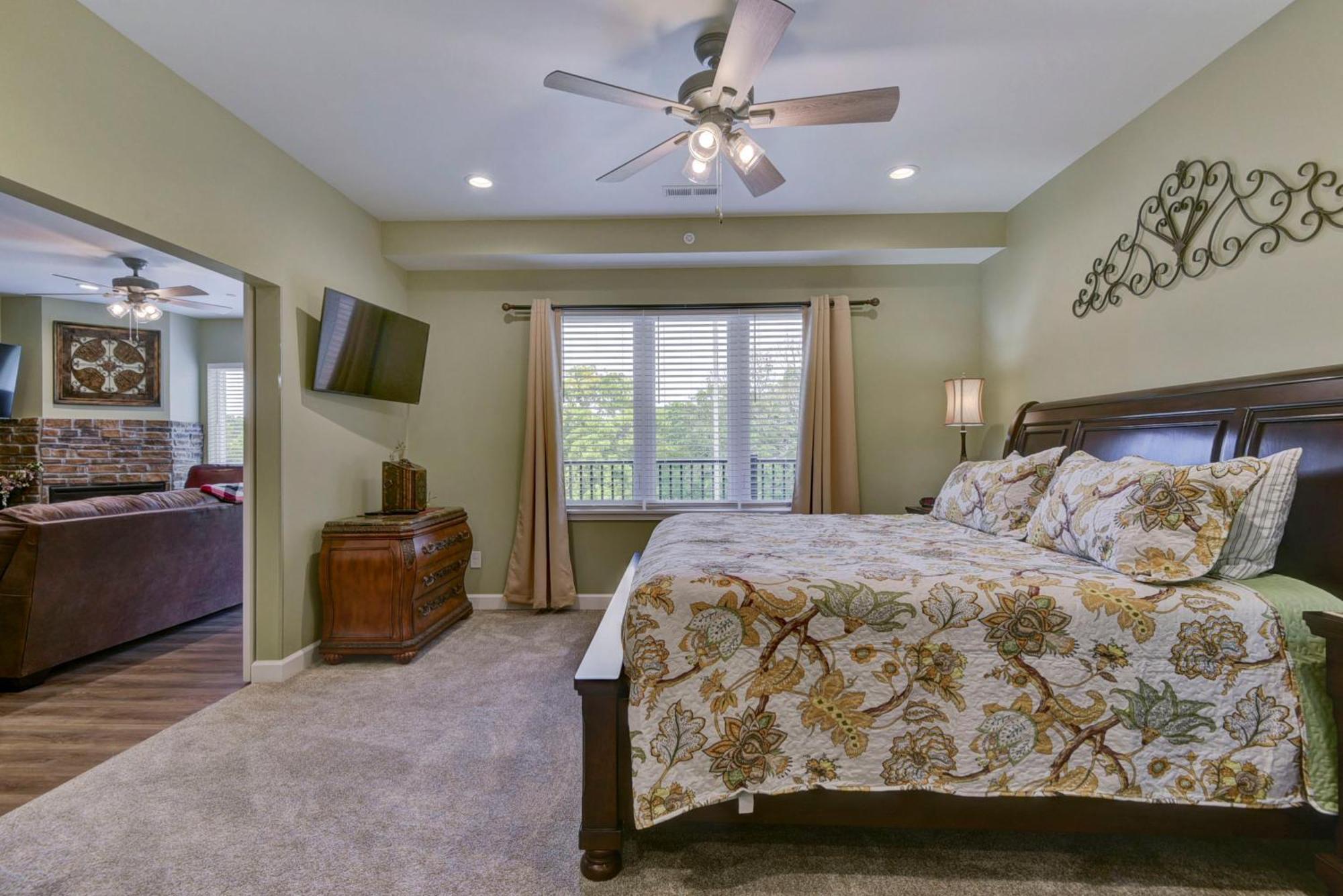 Luxury Condos At Thousand Hills - Heart Of Branson - Beautifully Remodeled - Spacious And Affordable 객실 사진