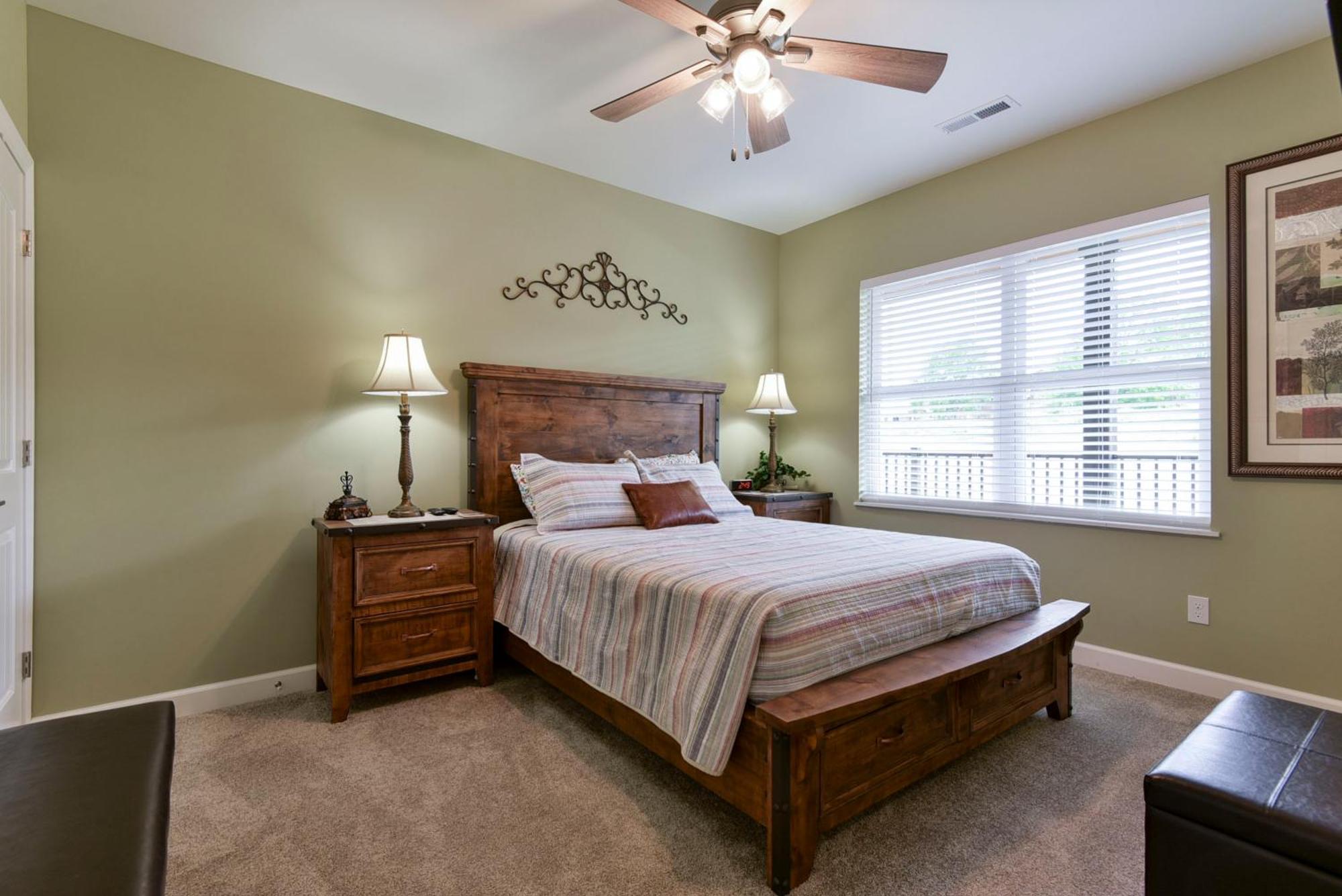 Luxury Condos At Thousand Hills - Heart Of Branson - Beautifully Remodeled - Spacious And Affordable 객실 사진